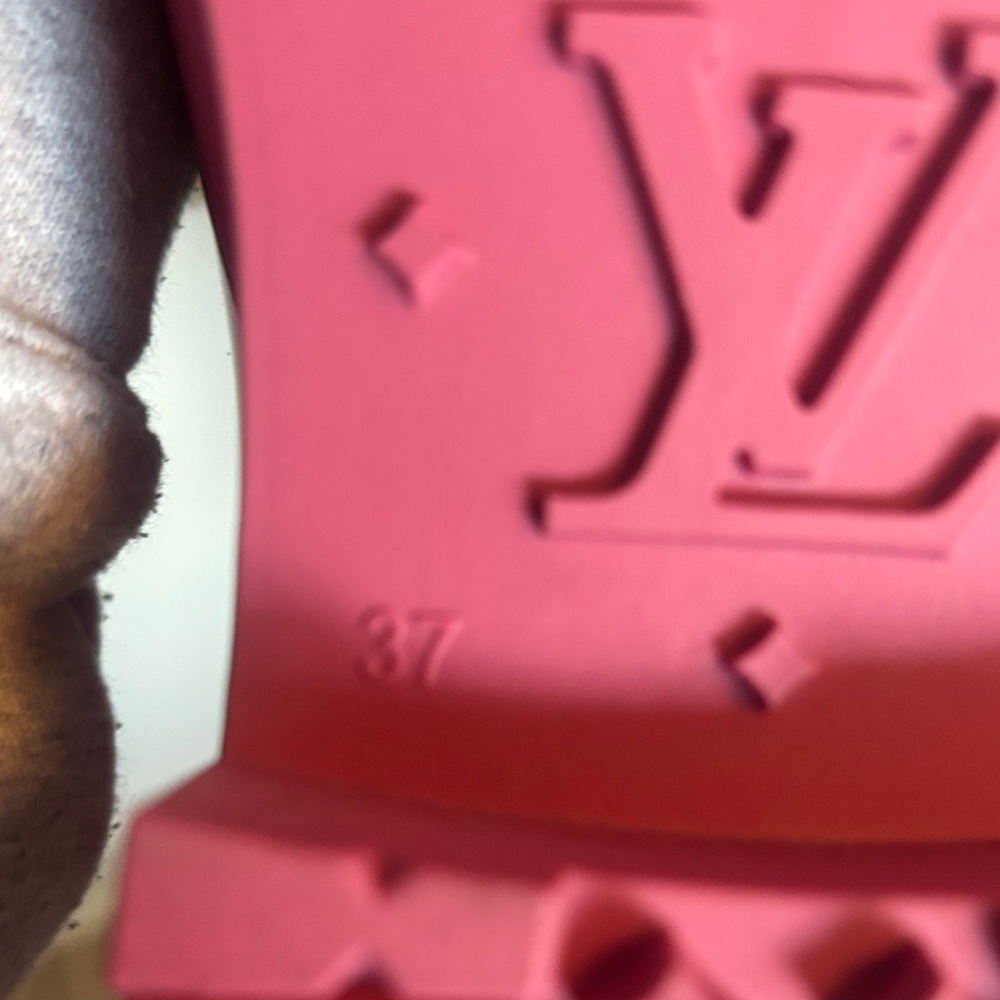 Louis Vuitton Vibrant Pink Rain Boots - Picture 11 of 11